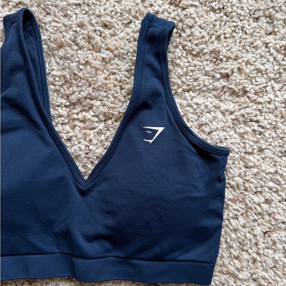 Gymshark Everyday Seamless Sports Bra - Navy - Picture 2 of 3